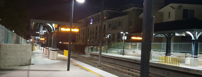 Metro Rail - Heritage Square Station (A) is one of Convenience.