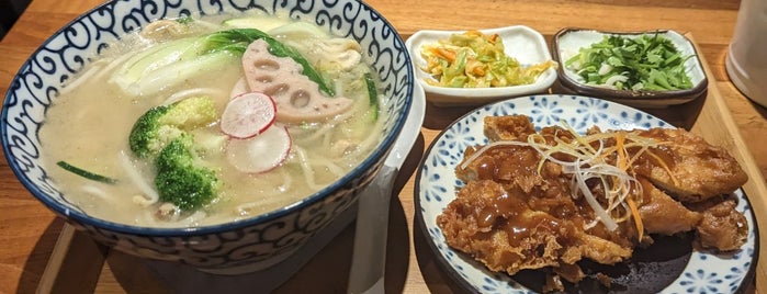 Hâo Noodle&Tea is one of Wien Food.