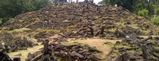 Situs Megalith Gunung Padang is one of Cianjur, West Java #4sqCities.