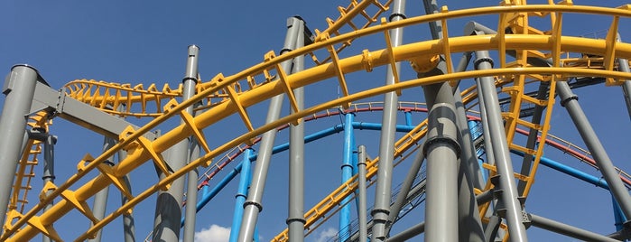 Six Flags México is one of ElPsicoanalista’s Liked Places.