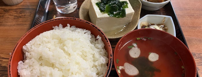 赤坂あべちゃん is one of 飯屋.