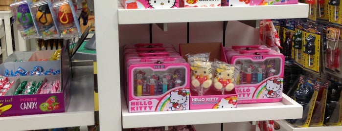 Katie's Candy Company is one of Orlando com crianças.