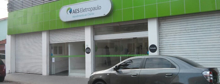 AES Eletropaulo is one of สถานที่ที่ Eloiza ถูกใจ.