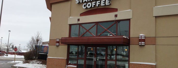 Starbucks is one of Tempat yang Disukai Simon.
