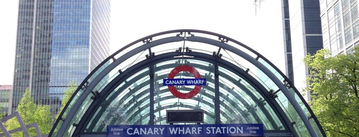 Canary Wharf London Underground Station is one of Londen.