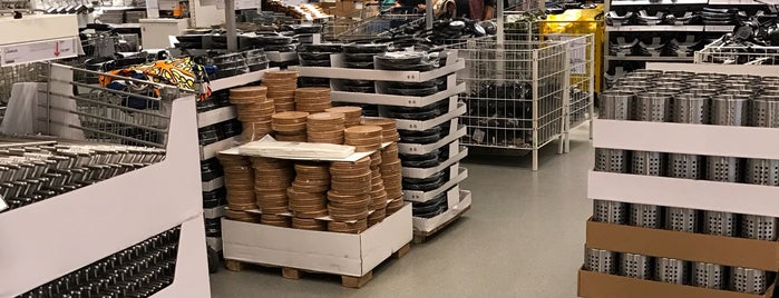 IKEA is one of Doğan'ın Beğendiği Mekanlar.