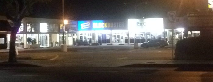 blockbuster is one of Gregさんのお気に入りスポット.