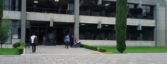 Universidad Tecnológica de Puebla is one of Tempat yang Disukai Selene.