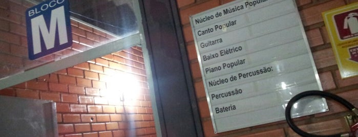 Bloco M is one of Escola de Música de Brasília (EMB).