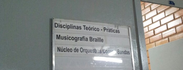 Bloco C is one of Escola de Música de Brasília (EMB).