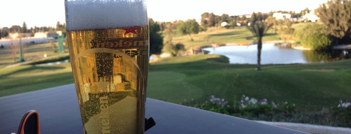 Golf Fédéral de Carthage is one of Bars in Tunis.