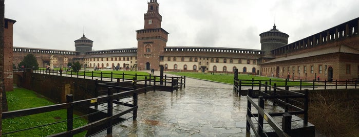 Castello Sforzesco is one of Tempat yang Disukai Maik.