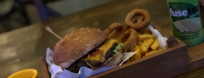 Caps Burger Pozcu is one of Kayseri 2019.