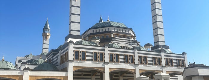 Selahaddinı Eyyubi Camii is one of Bir Gezginin Seyir Defteri 2.