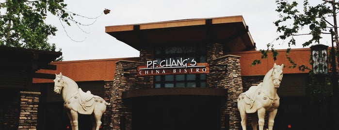 P.F. Chang's is one of Samuelさんのお気に入りスポット.