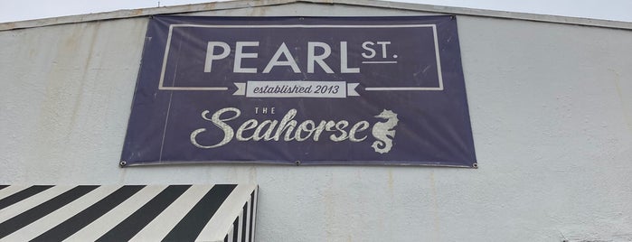 Pearl Street General Store is one of Laguna.