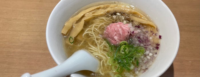 Ramen Housenka is one of Must-visit Food in 新宿区.