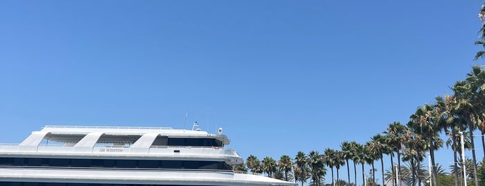 Long Beach Harbor is one of Tempat yang Disukai Taner.