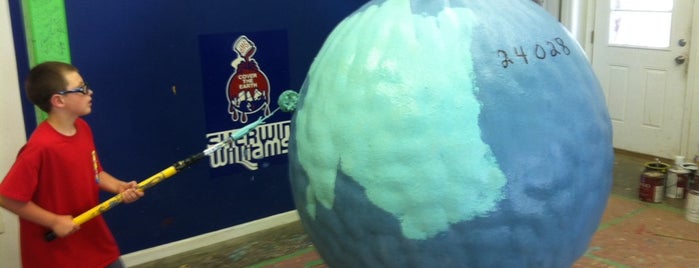 World's Largest Ball of Paint is one of Someday... (The Midwest).