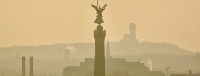 Victory Column is one of Fav Deutsche Places.