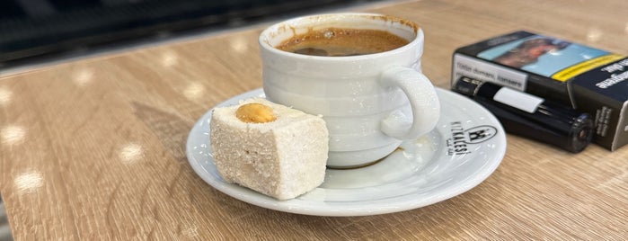 Kız Kalesi Tarihi Pelit Cafe is one of Tire.