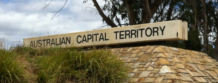"Welcome To NSW" Sign is one of Orte, die Michael gefallen.
