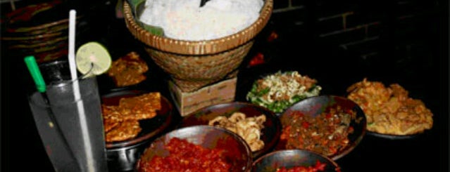 Waroeng SS is one of Eating around Jawa Tengah.