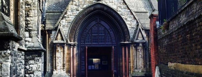 St Mary Abbots Church is one of London.