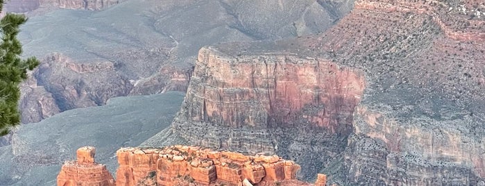 Hopi Point is one of Grand Caynon.