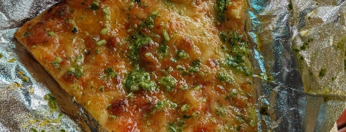 Arizmendi Bakery is one of Posti che sono piaciuti a Sushil.