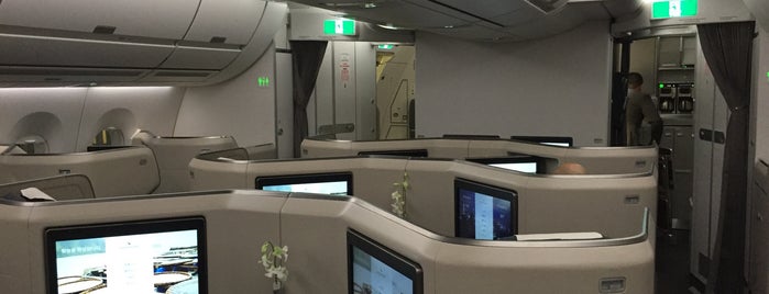 CX401 TPE-HKG / Cathay Pacific is one of Lugares favoritos de Kevin.