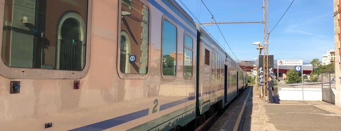 Stazione Genova Cornigliano is one of laika.
