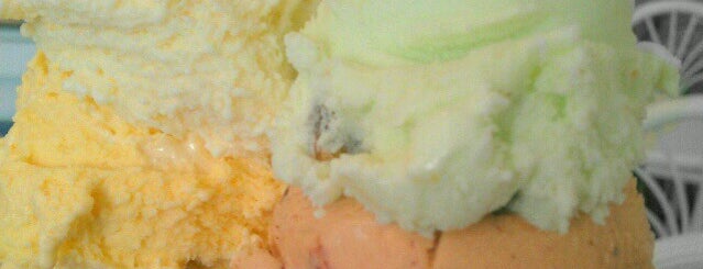 Handel's Homemade Ice Cream & Yogurt is one of SoCal Screams for Ice Cream!.