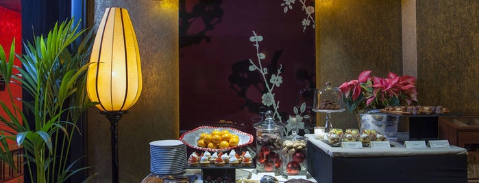 Buddha-Bar Hotel Paris is one of Montréalさんの保存済みスポット.