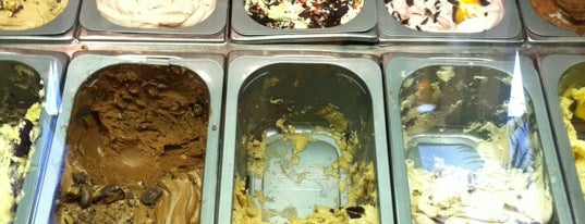 Mercurio's Artisan Gelato and Neapolitan Pizza is one of Richa’s Liked Places.