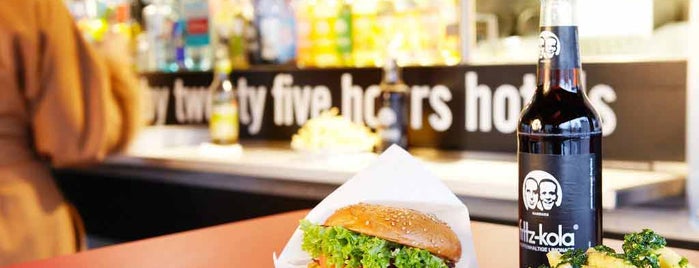 Burger de Ville is one of #BurgersAndRap.
