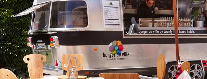 Burger de Ville is one of Burger Joints.