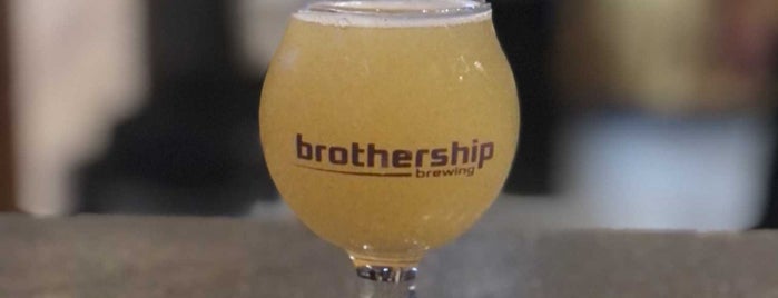 Brothership Brewing is one of Lugares favoritos de Debbie.