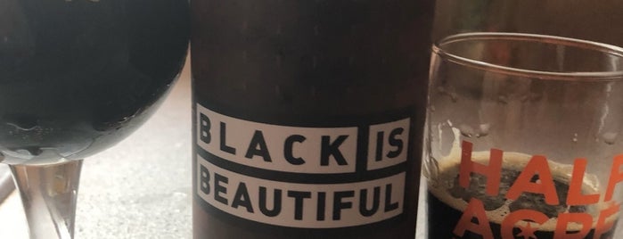 Black Lives Matter Street Art is one of Stacy'ın Kaydettiği Mekanlar.