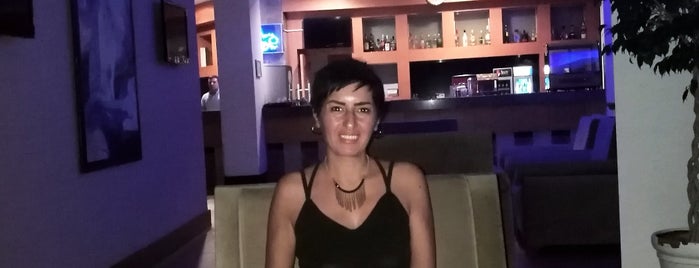 Mirada Del Mar Lobby Bar is one of Derin'in Beğendiği Mekanlar.