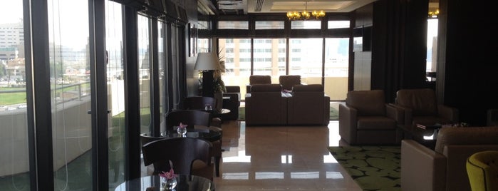 Marriott Executive Lounge is one of Posti che sono piaciuti a T.