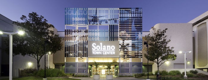 Solano Town Center is one of Lugares favoritos de Eve.