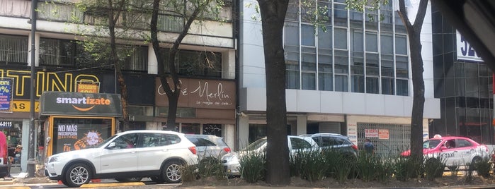 Cafe merlin is one of Colonia Escandón.