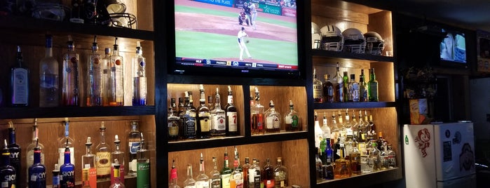 Dewey's Beer Garden is one of Best Bars in Texas to watch NFL SUNDAY TICKET™.