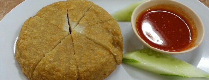 Kedai Makanan Jin Man (金满满茶餐店/阿牛鱼圆粉) is one of Foodie Haunts 1 - Malaysia.