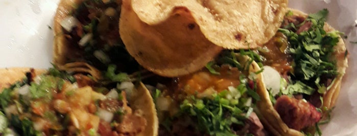 Tacos "El Paisa" is one of SergioAncira 님이 좋아한 장소.