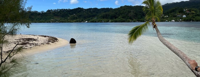 Raiatea Island is one of Polinésia.