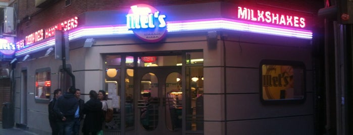 Tommy Mel's is one of sitios güenos.
