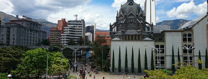 Plaza Botero is one of Medellin Turistico.