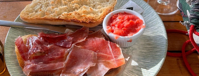 Casa Paco is one of tapeo por Sevilla.